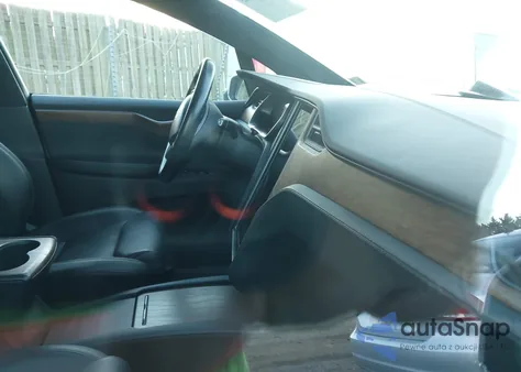 2021 Tesla Model X Long Range Dual Motor All-Wheel Drive/Long Range Plus Dual Motor All-Wheel Drive z USA, uszkodzony, nr VIN 5YJXCAE21MF323910